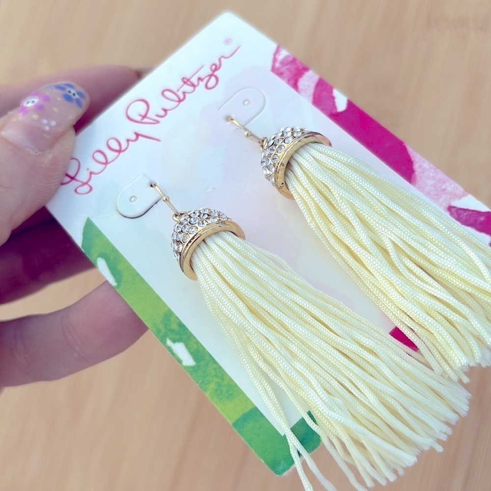 Brand New Lilly Pulitzer Resort White Tassel Earrings Gold Tone Rhinestone Drop - Picture 9 of 12